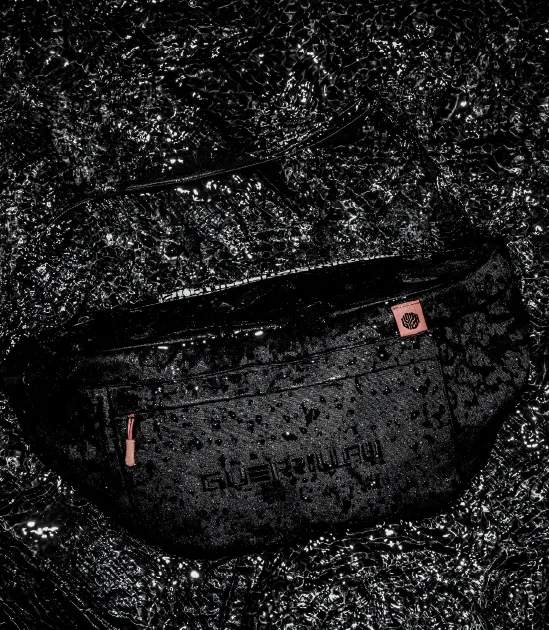 GUERRILLA RAIN PONCHO 1st